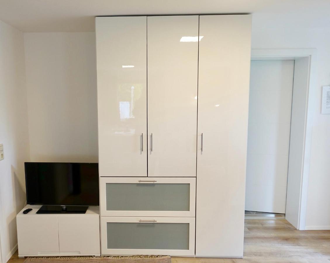 Ferienwohnung #4 Mit Terrasse In Zentraler Dennoch Ruhiger Lage - Stadtbus Vor Der Tuer! Lindau  Kültér fotó